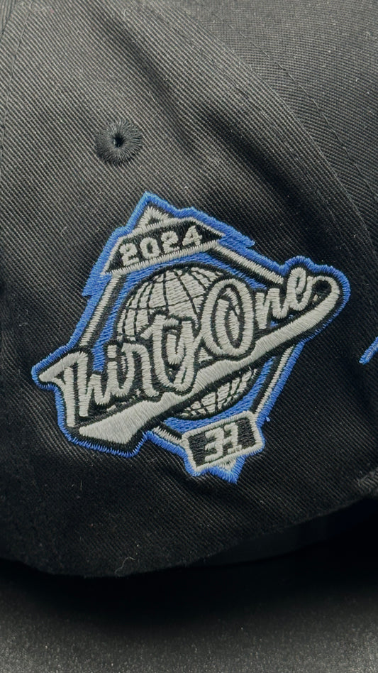 Gorra 31 Hats LA clouds electric