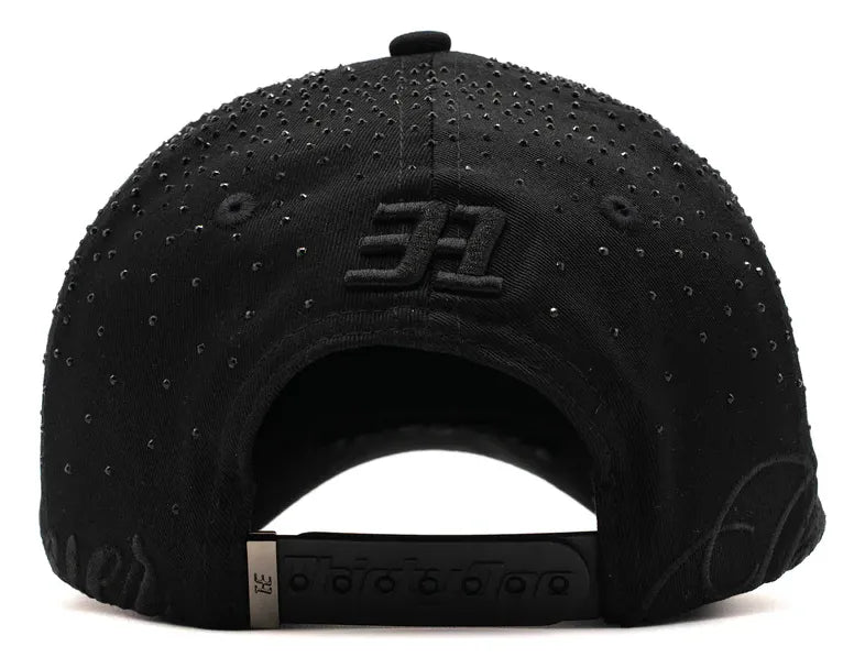 31 Hats Forever Black