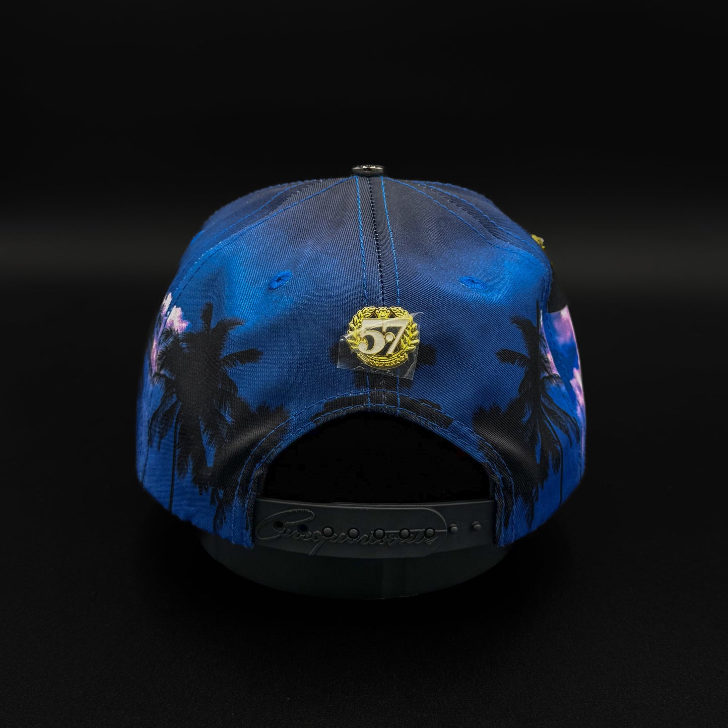 5.7 Blue Palms