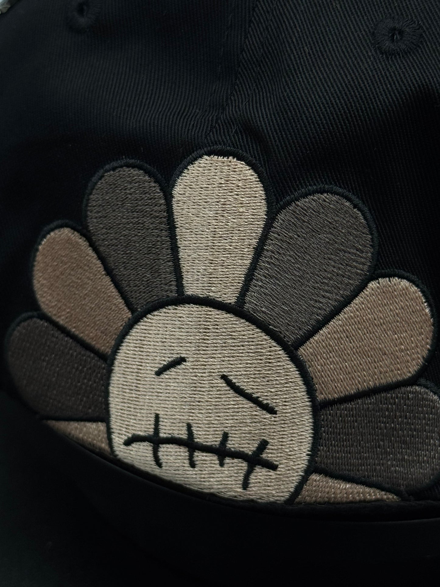 Gorra 31 Hats Murakami